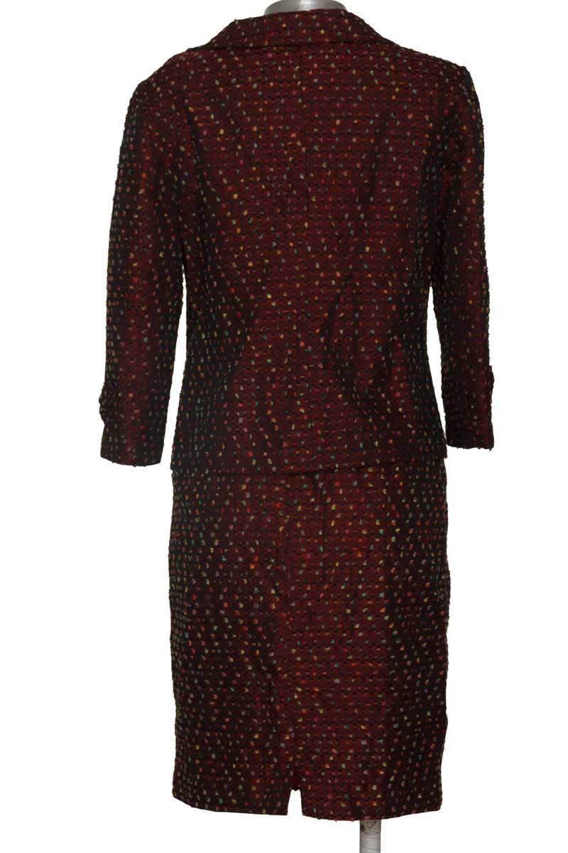 Vestido / Enterizo color Vinotinto - Closeando
