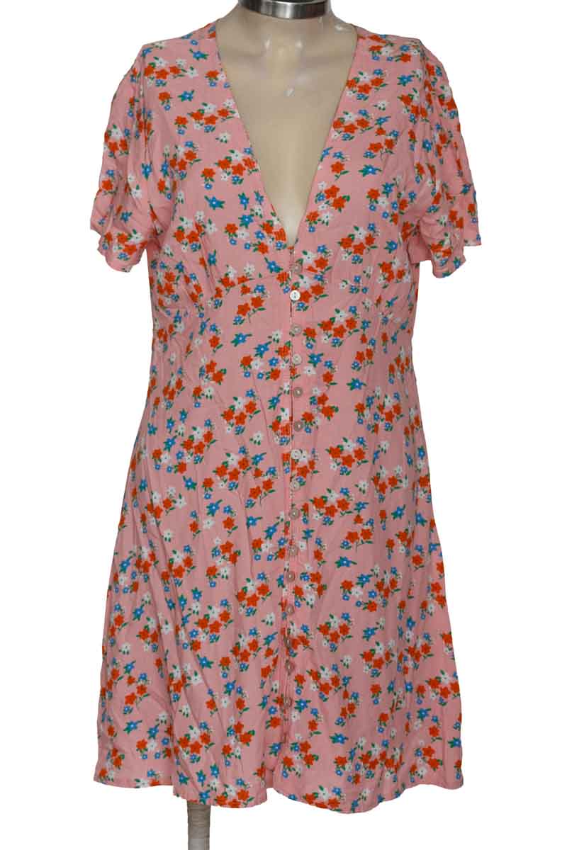 Vestido / Enterizo color Rosado - YOURBAN