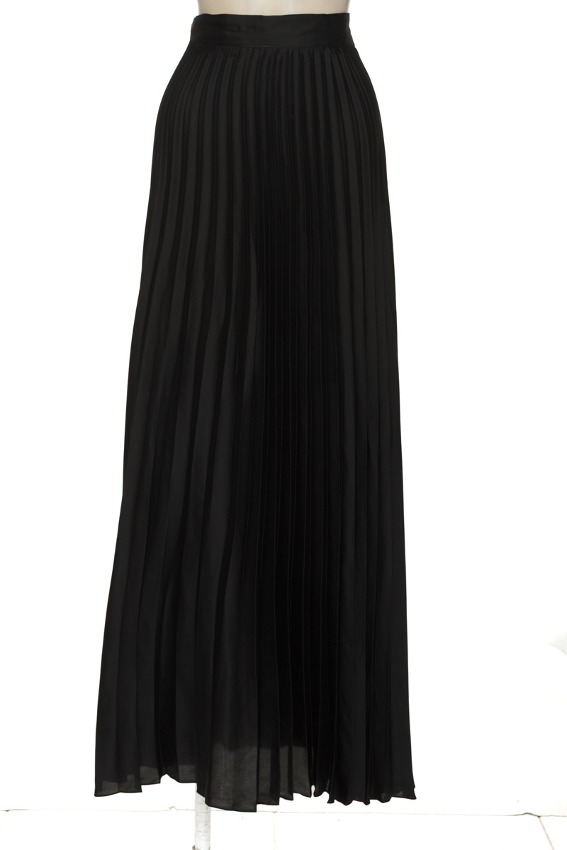 Falda color Negro - Closeando
