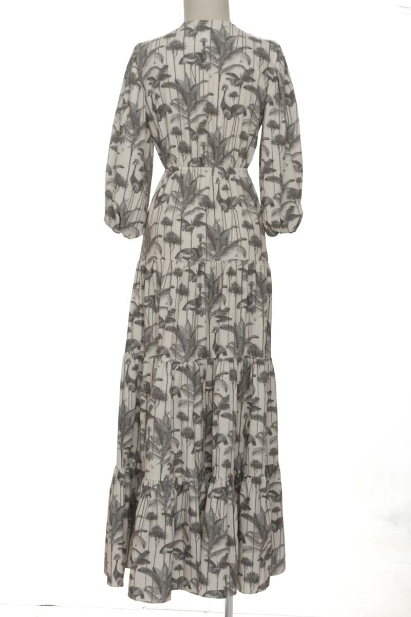 Vestido / Enterizo color Beige - Te quiero ver Churrisima Pepita Pérez