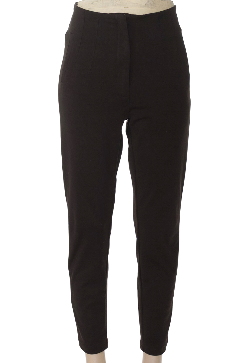 Pantalones color Negro - Closeando
