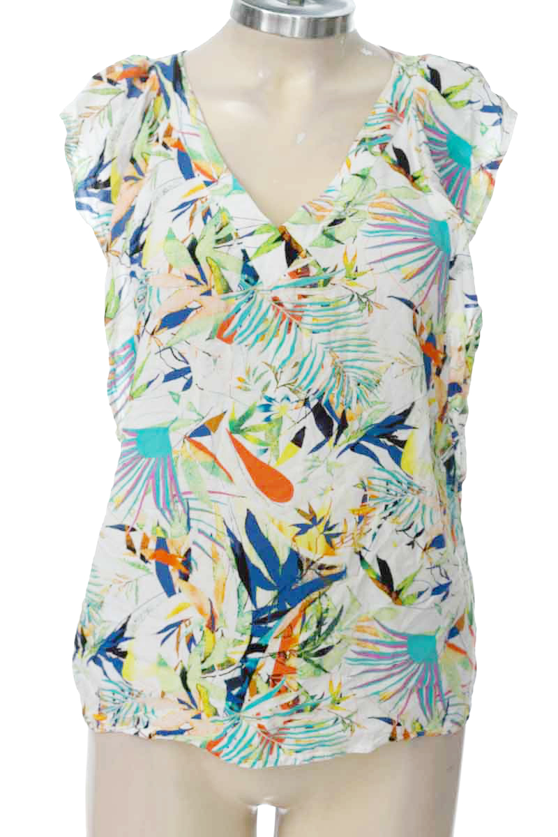 Top / Camiseta color Estampado - Basement