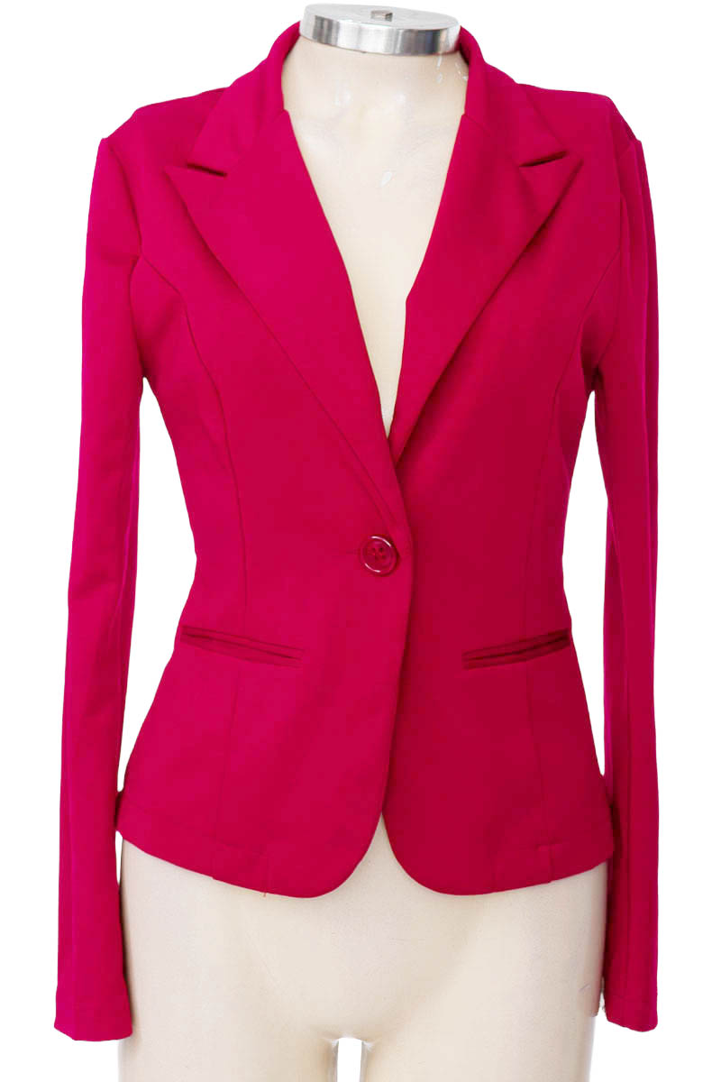 Chaqueta / Abrigo color Vinotinto - Believe