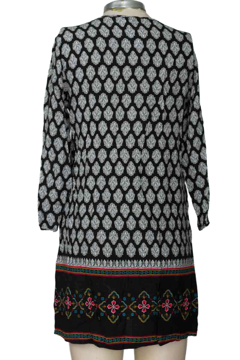 Vestido / Enterizo color Negro - Ticket