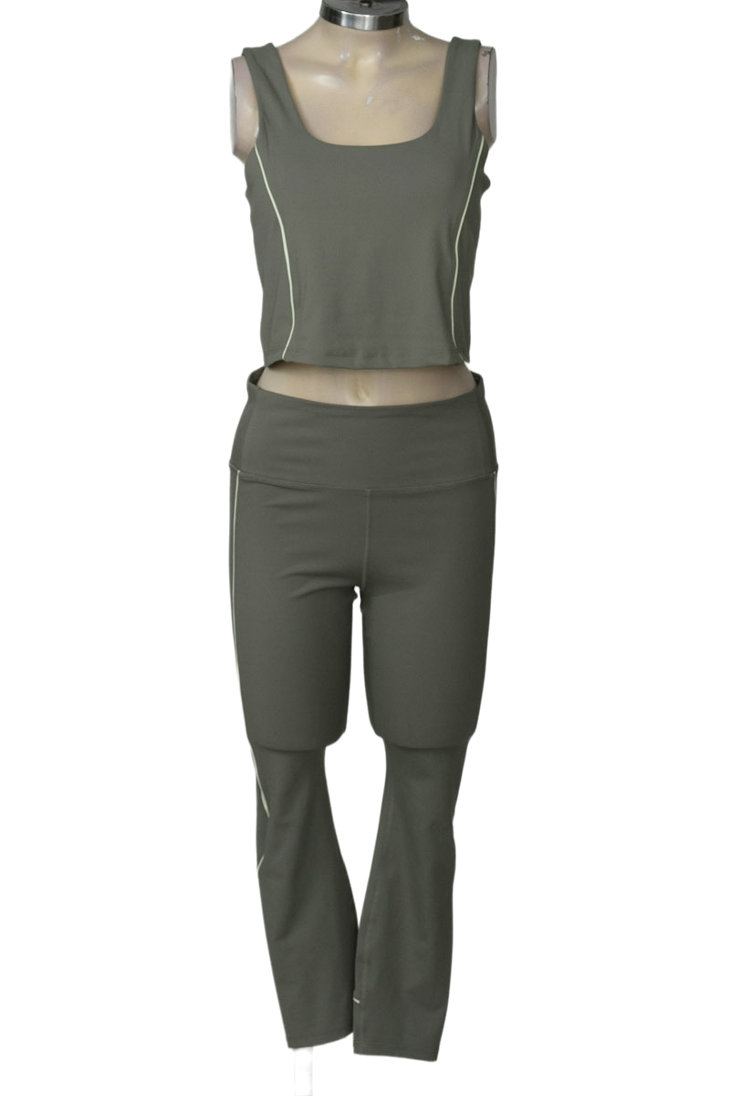 Ropa Deportiva / Salida de Baño color Verde - Rbx