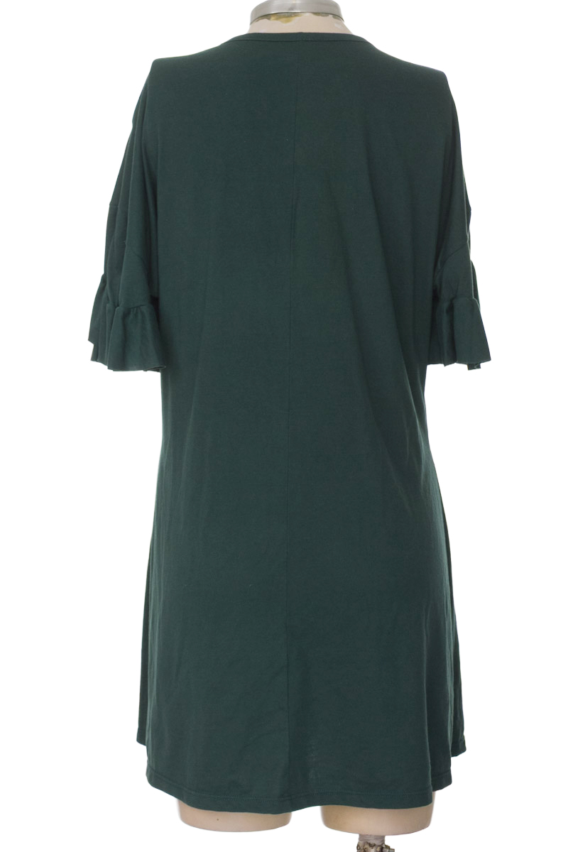 Vestido / Enterizo color Verde - Rutta