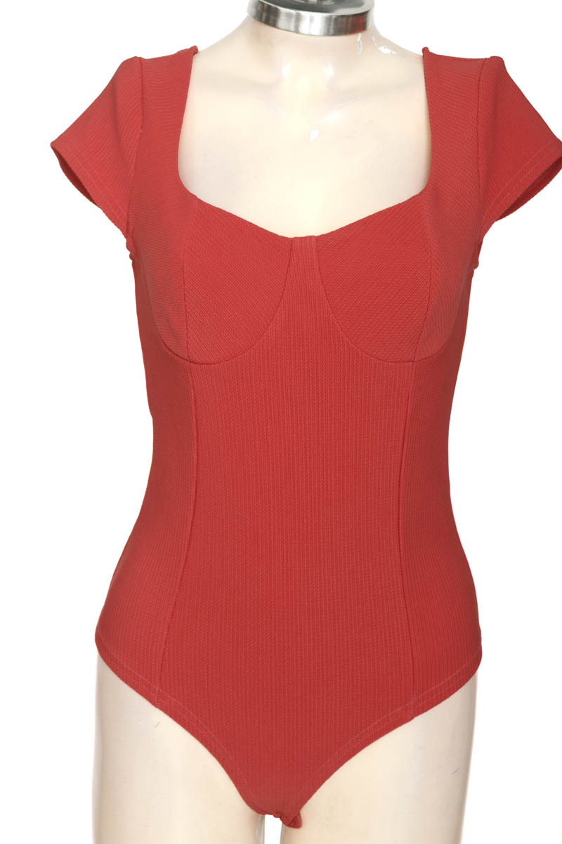 Blusa color Fucsia - Studio F