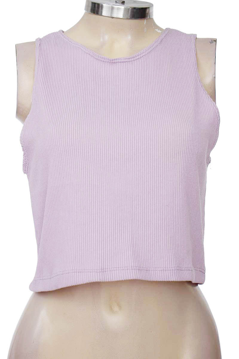 Top / Camiseta color Lila - Closeando