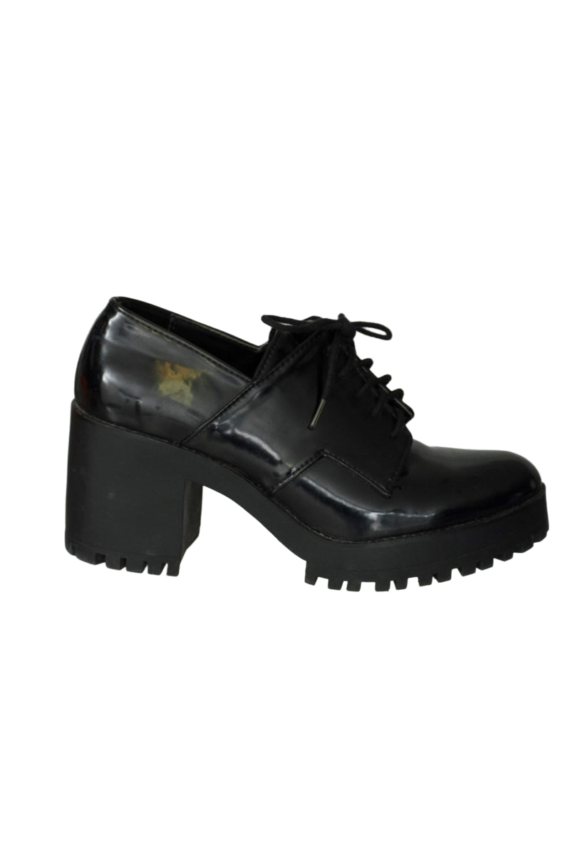 Zapatos color Negro - Zara
