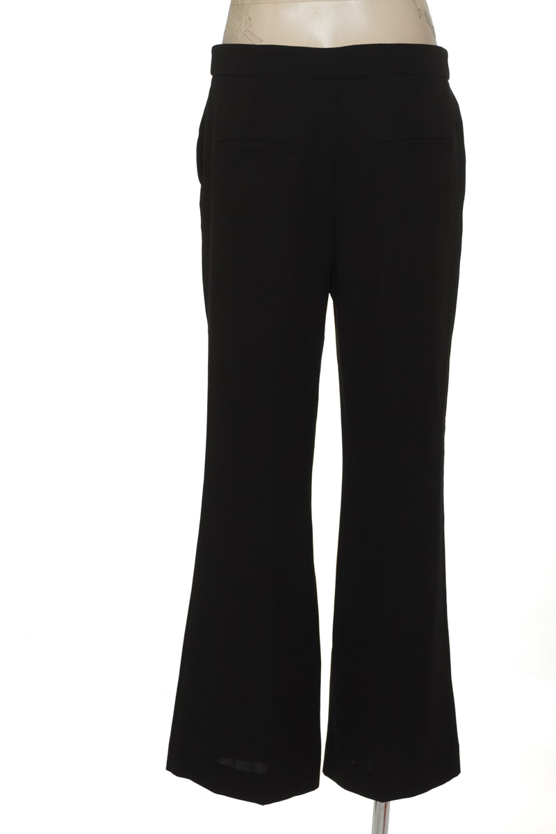 Pantalones color Negro - MNG