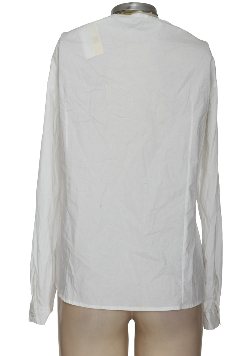 Blusa color Blanco - Closeando