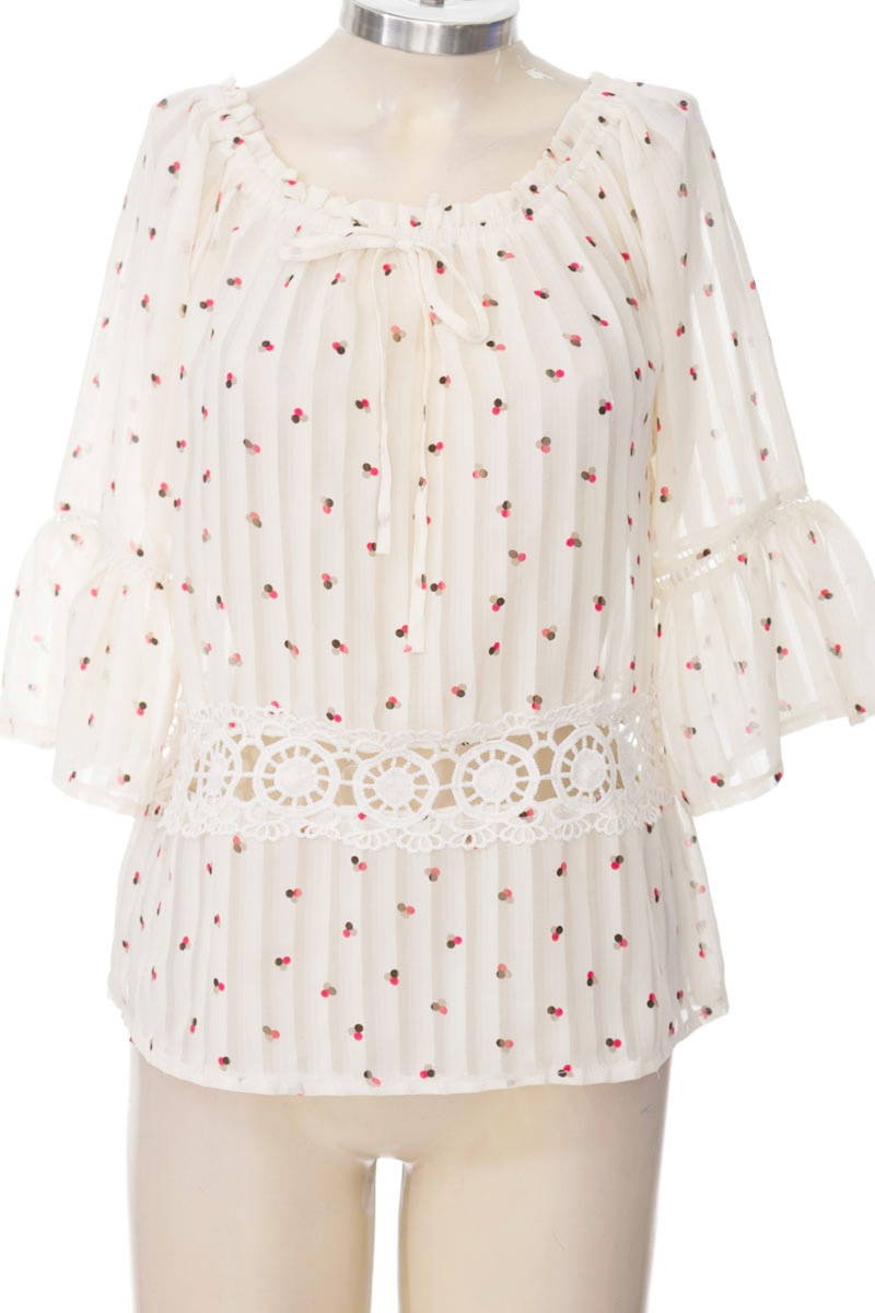 Blusa color Beige - Closeando