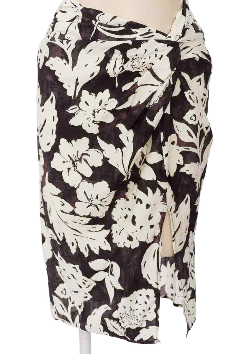 Falda color Negro - MNG