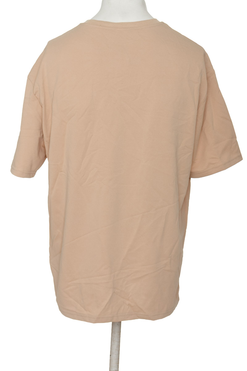 Camiseta color Beige - Closeando