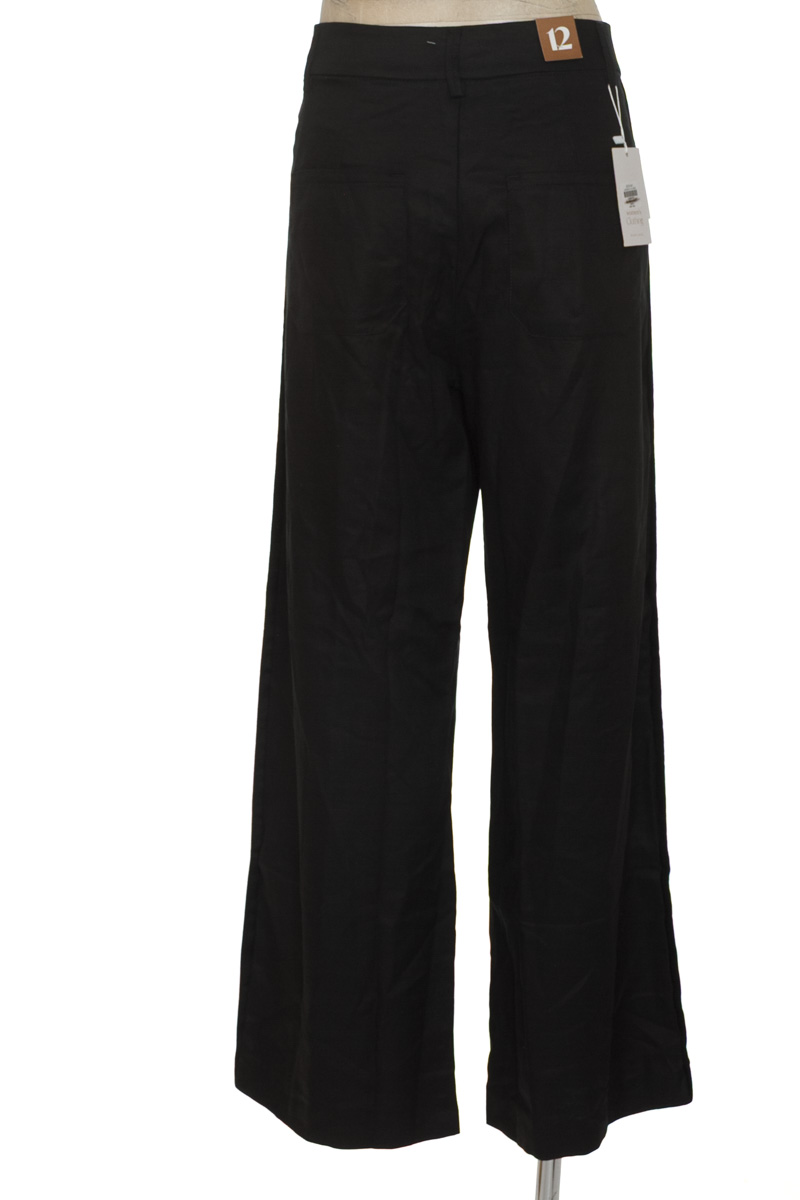 Pantalones color Negro - Dolshe