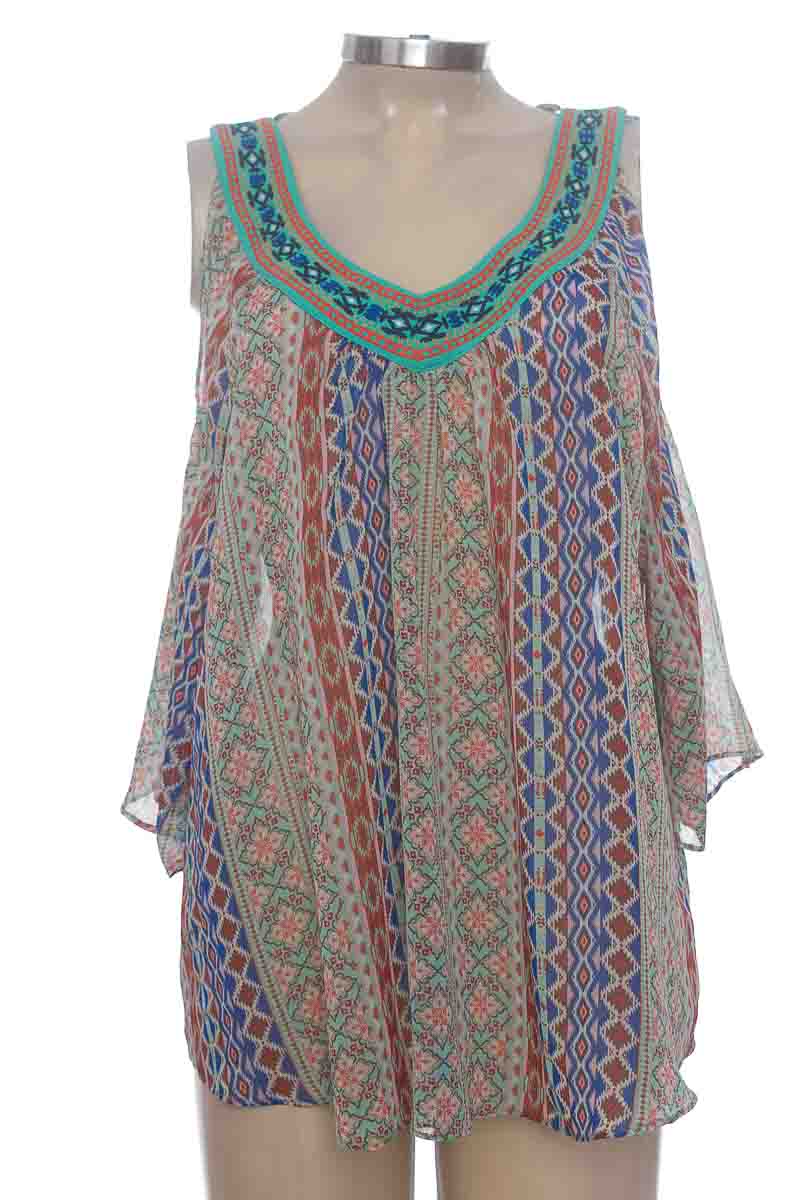 Top / Camiseta color Estampado - No boundaries