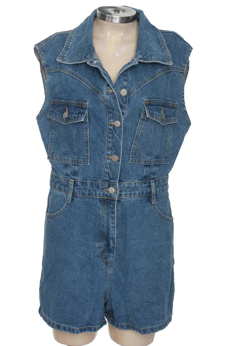 Vestido / Enterizo color Azul - Closeando