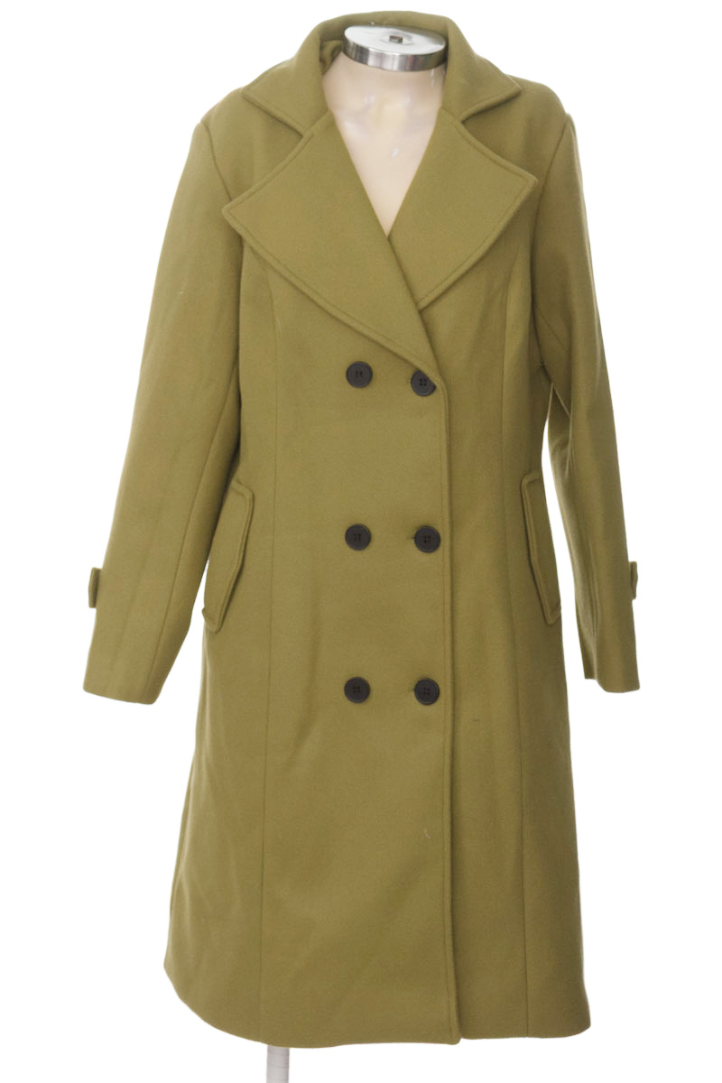 Chaqueta / Abrigo color Verde - Closeando