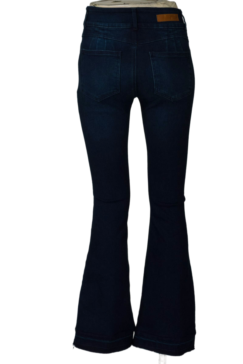 Pantalones color Azul - Mossimo