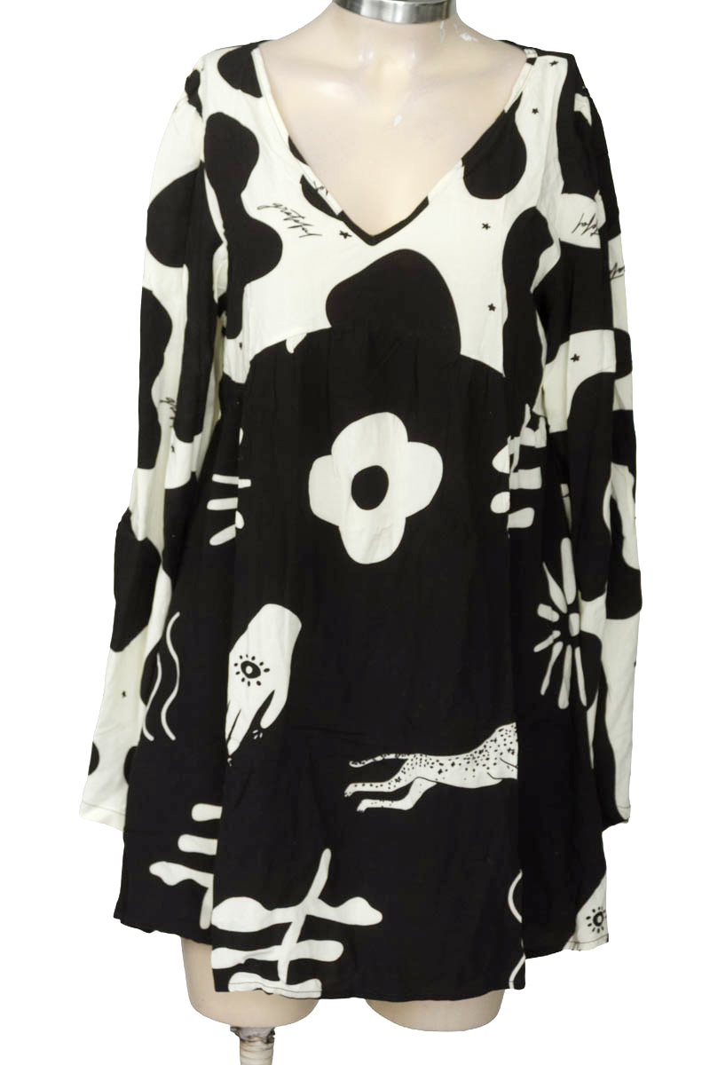 Vestido / Enterizo color Negro - Tennis