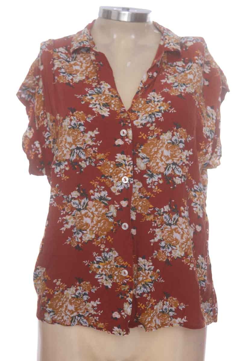 Top / Camiseta color Café - Closeando