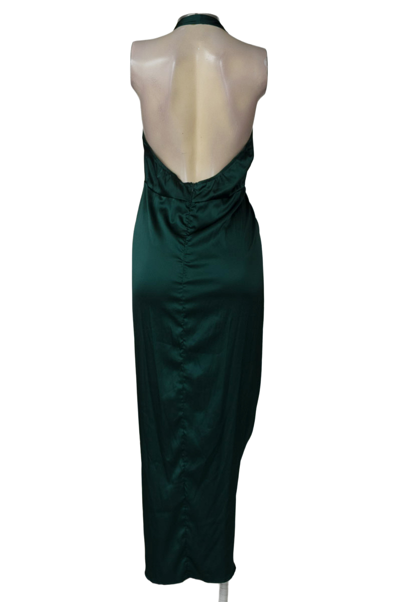 Vestido / Enterizo color Verde - Closeando