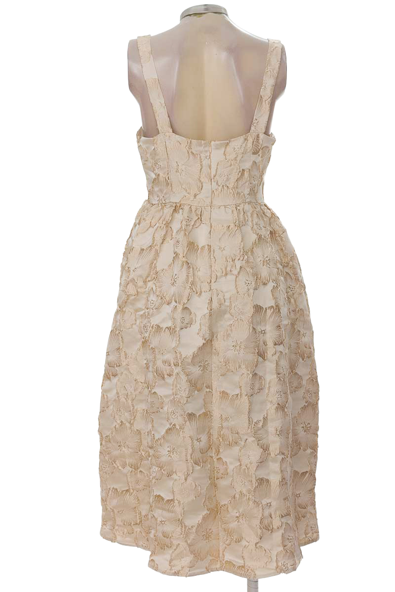 Vestido / Enterizo color Beige - Storia