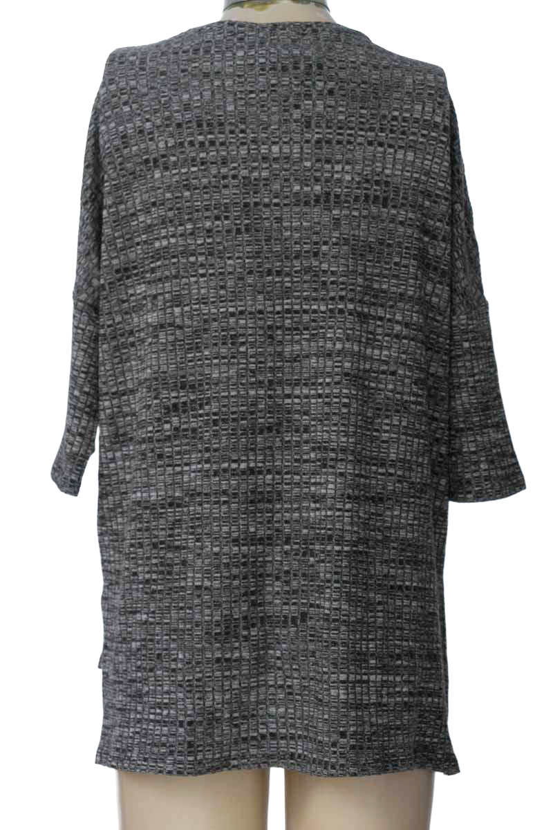 Top / Camiseta color Gris - PATPRIMO