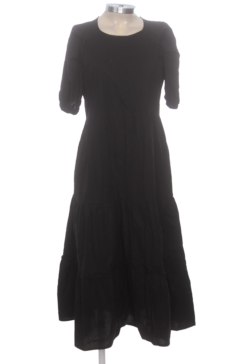 Vestido / Enterizo color Negro - Sybilla