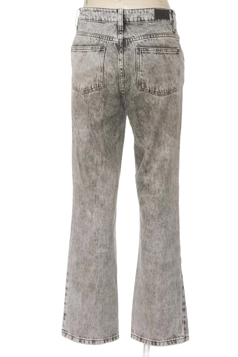 Pantalones color Gris - Basement