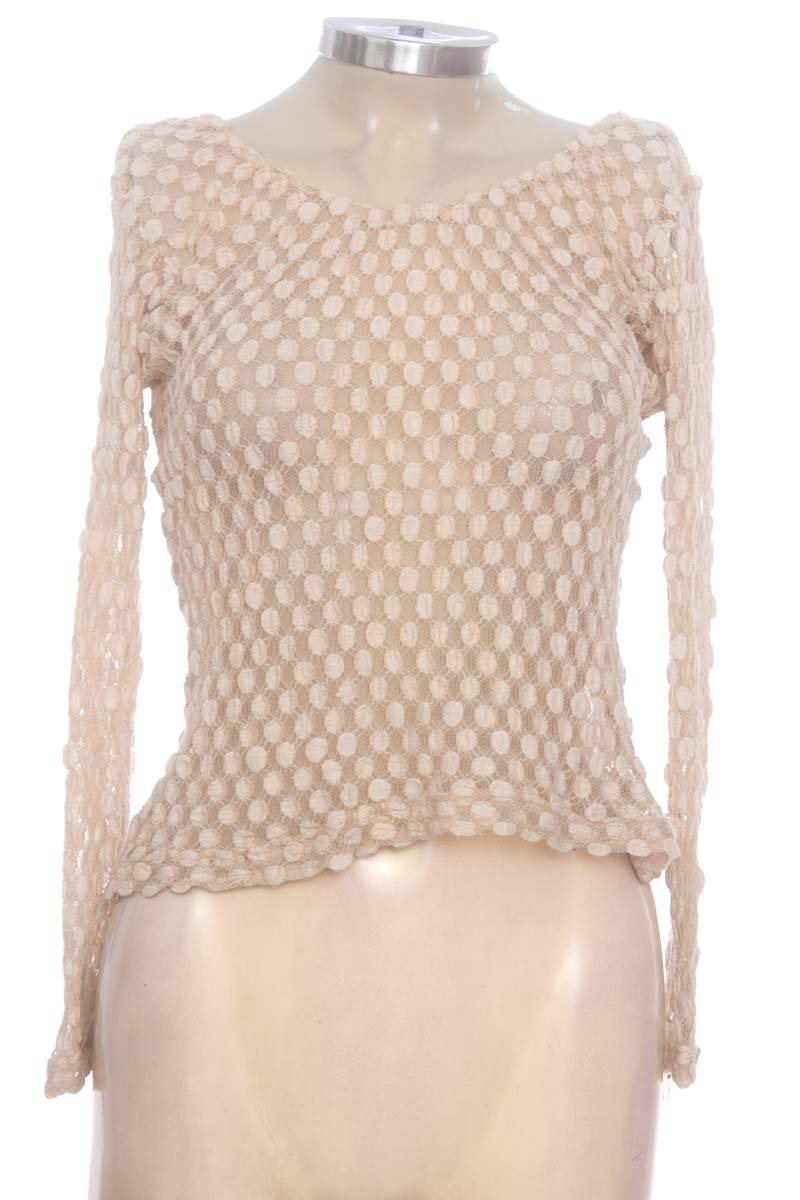 Top / Camiseta color Beige - Closeando