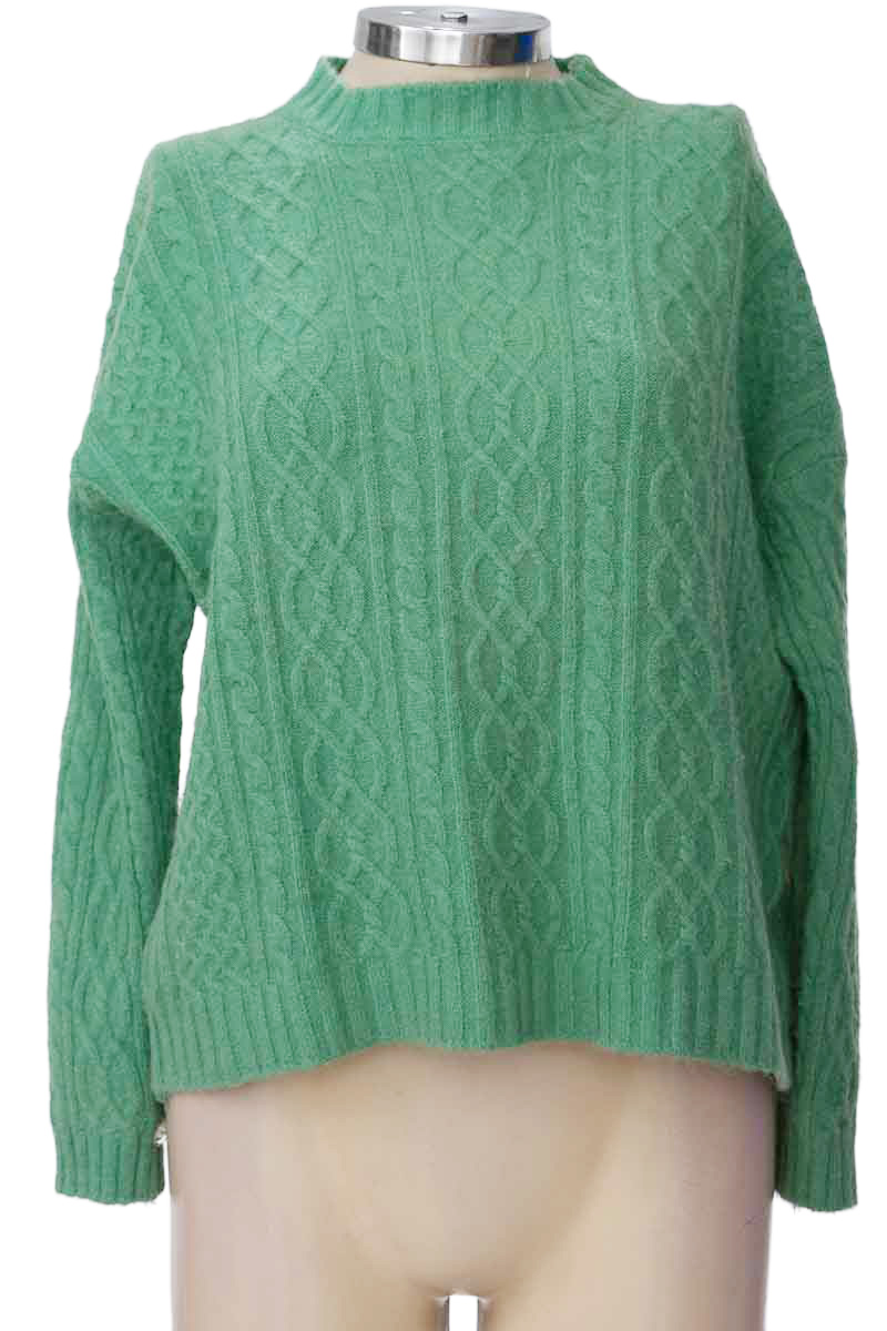 Sweater color Verde - Closeando