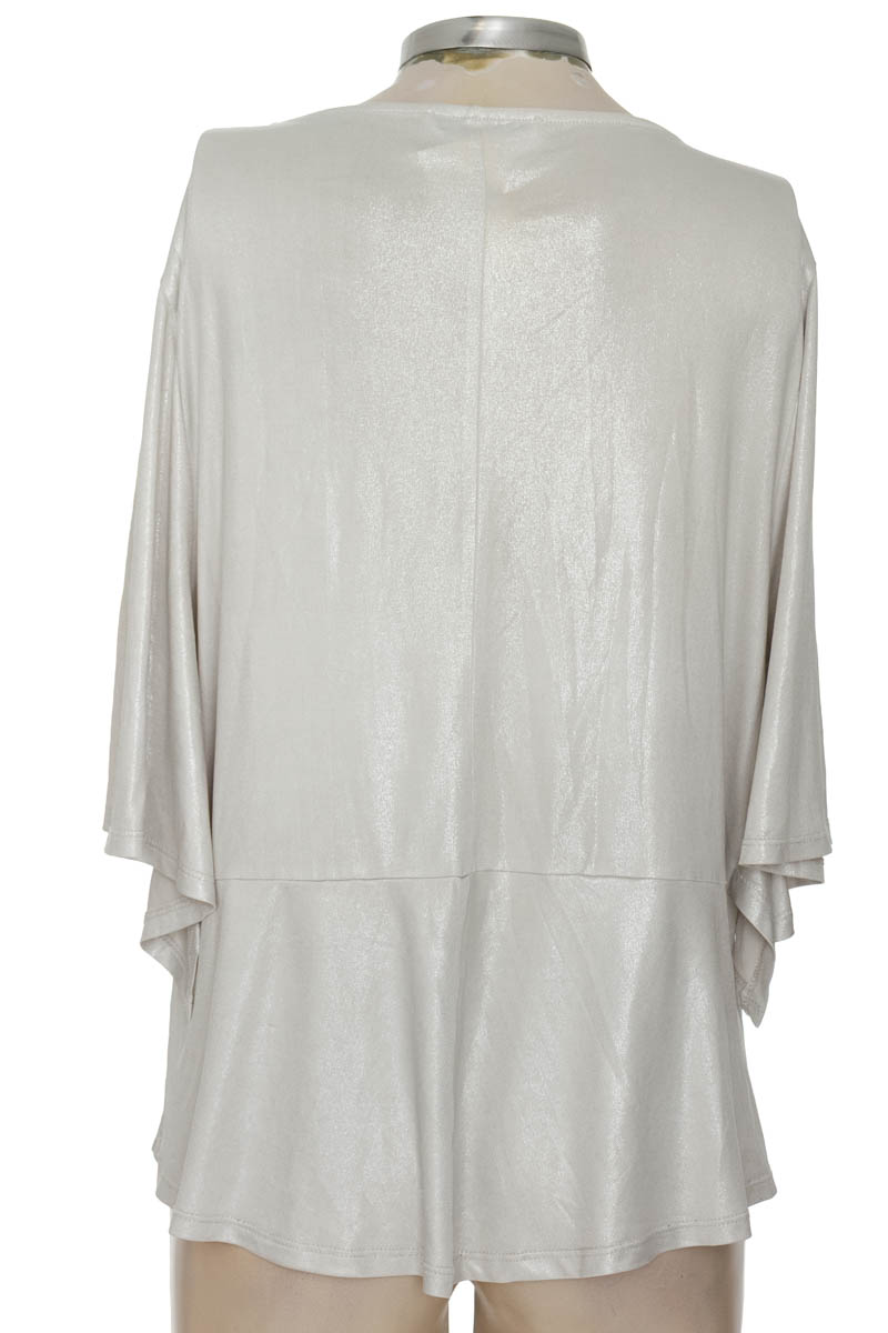 Top / Camiseta color Gris - MNG