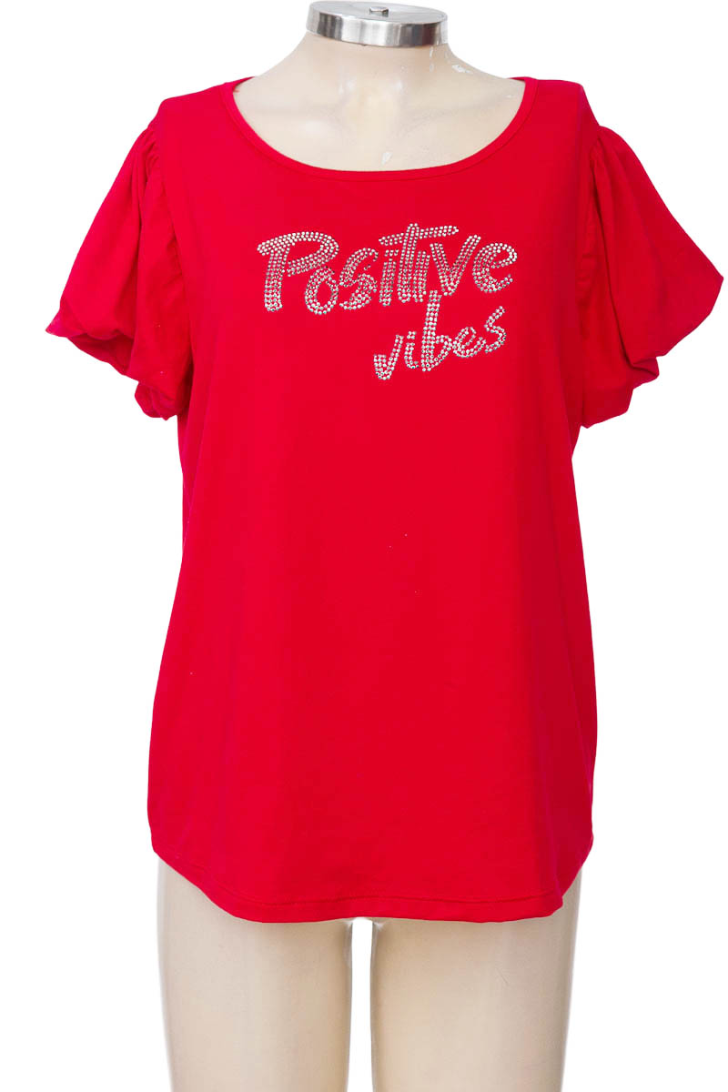 Top / Camiseta color Rojo - Cfx