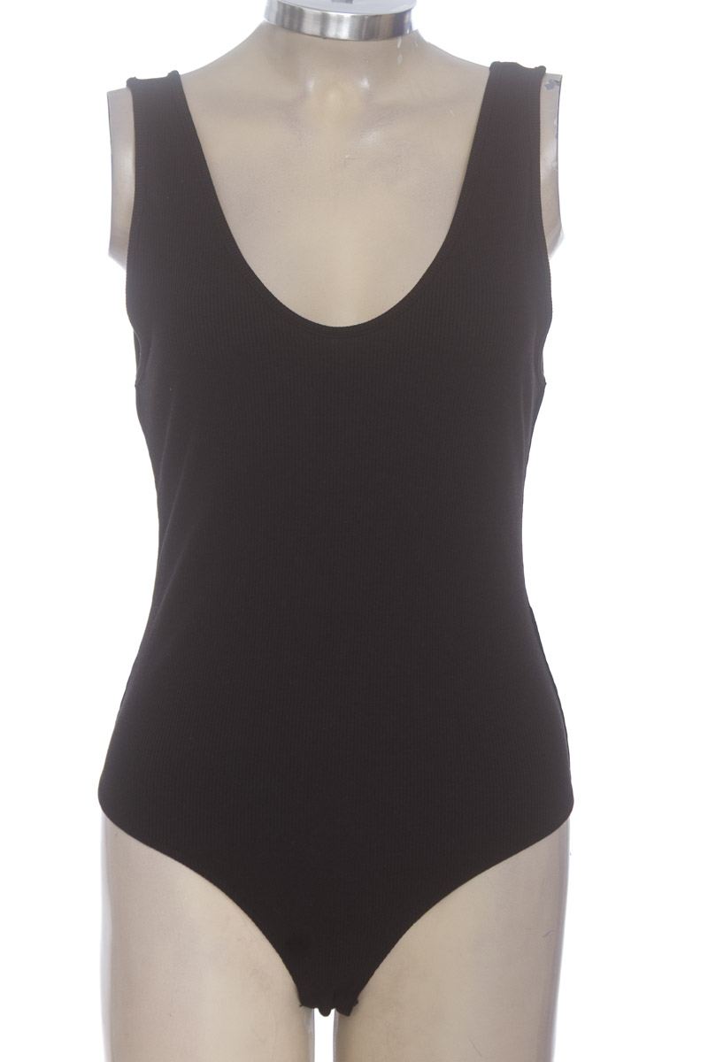 Top / Camiseta color Negro - H&M