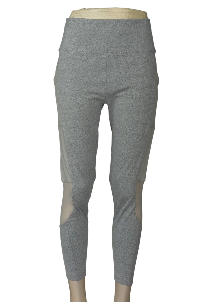 Ropa Deportiva / Salida de Baño color Gris - Punto Blanco