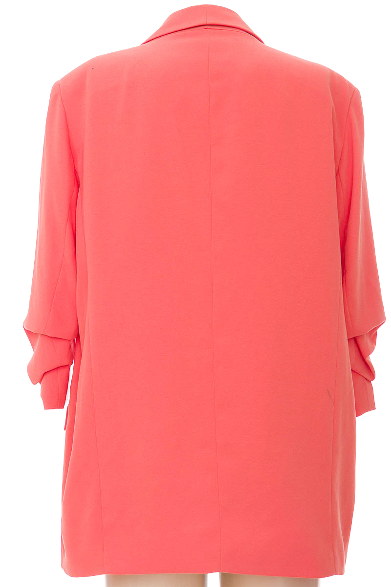 Chaqueta / Abrigo color Salmón - Stradivarius