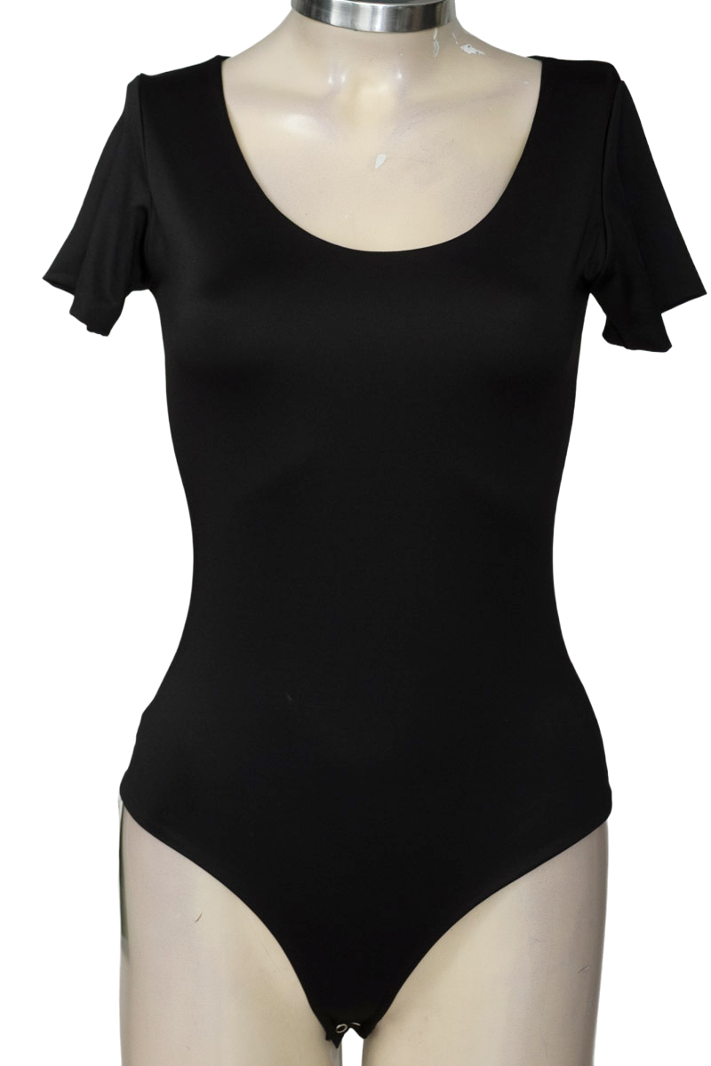 Top / Camiseta color Negro - Molgoa