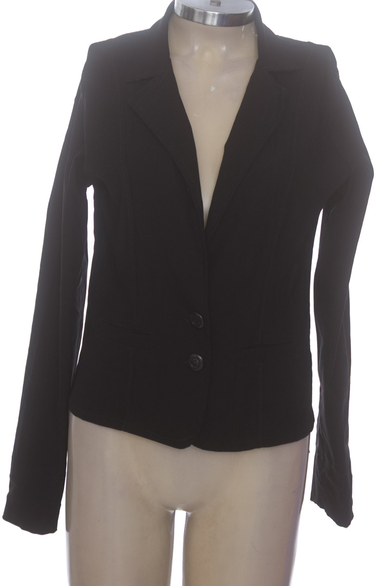 Chaqueta / Abrigo color Negro - Silueta bella