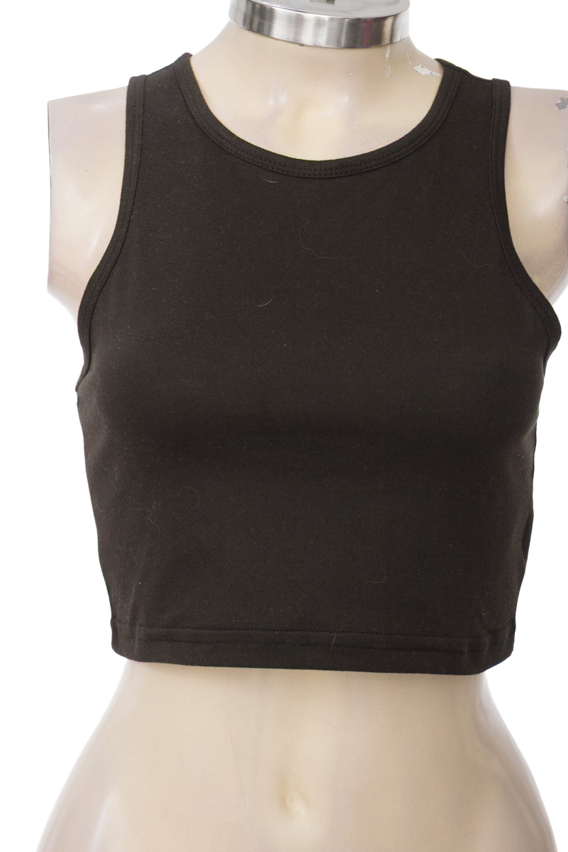 Top / Camiseta color Negro - Shein