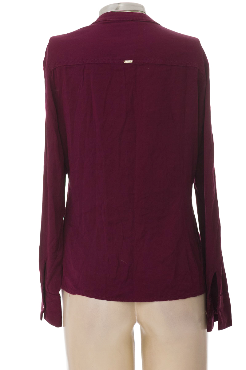 Blusa color Vinotinto - Tinta