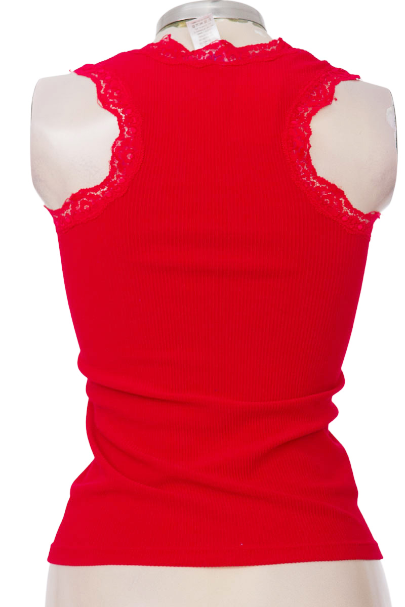 Top / Camiseta color Rojo - IM.