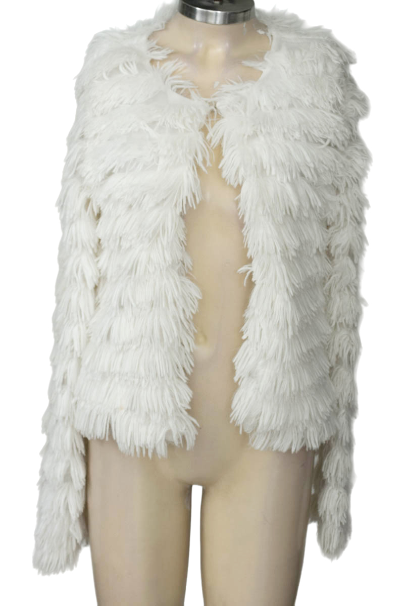 Chaqueta / Abrigo color Blanco - Closeando