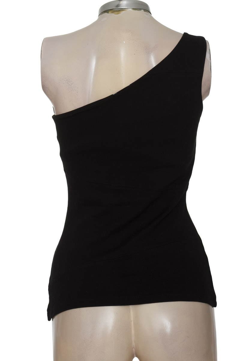 Top / Camiseta color Negro - Seven Seven