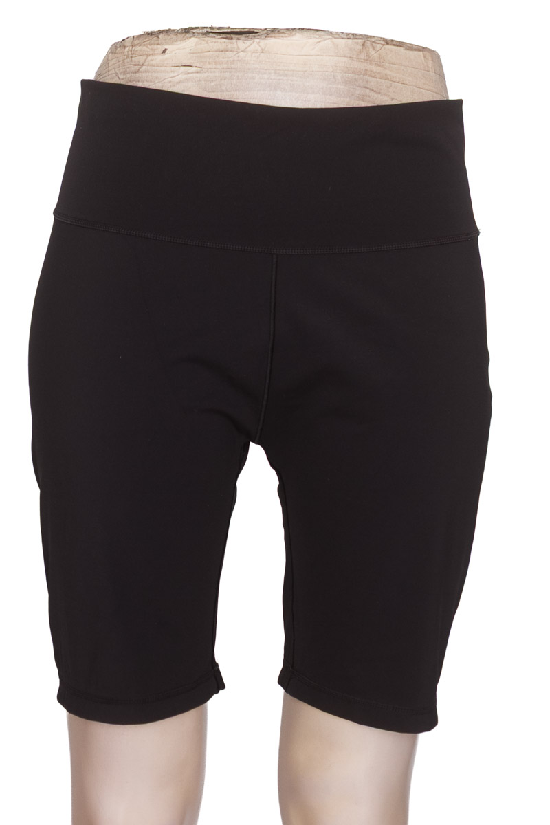 Ropa Deportiva / Salida de Baño color Negro - Adidas