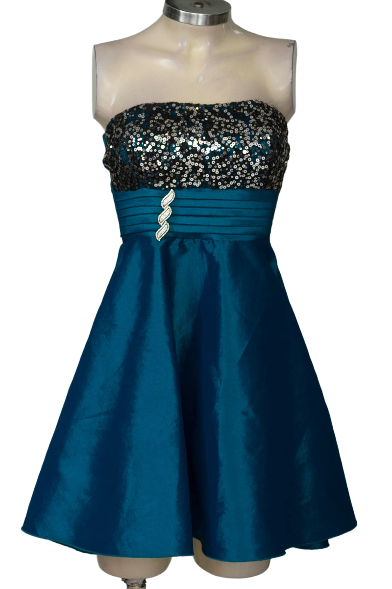 Vestido / Enterizo color Azul - Fe Usa