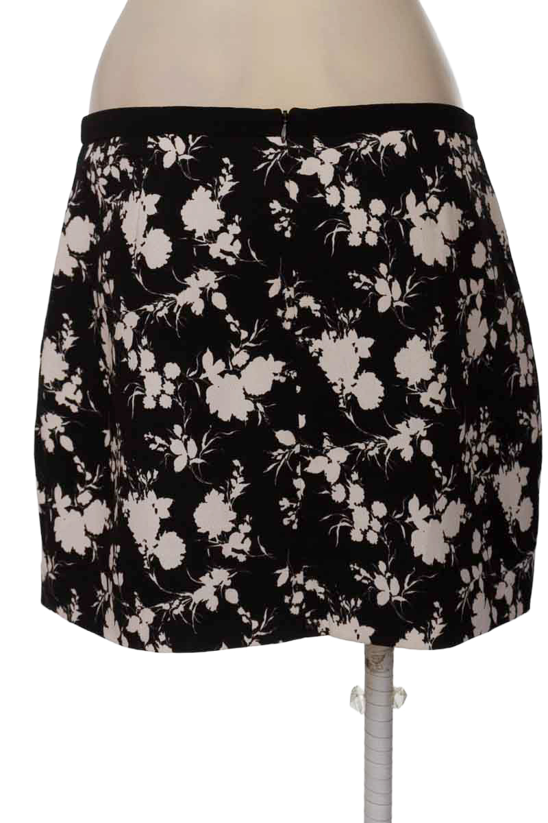 Falda color Negro - Oasis