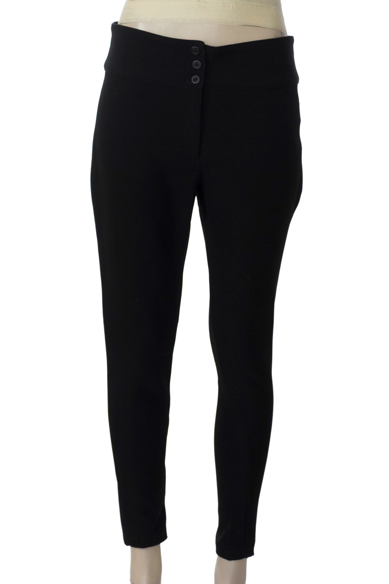 Pantalones color Negro - Closeando