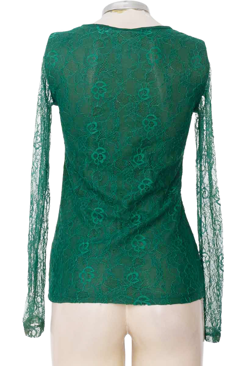Top / Camiseta color Verde - Closeando