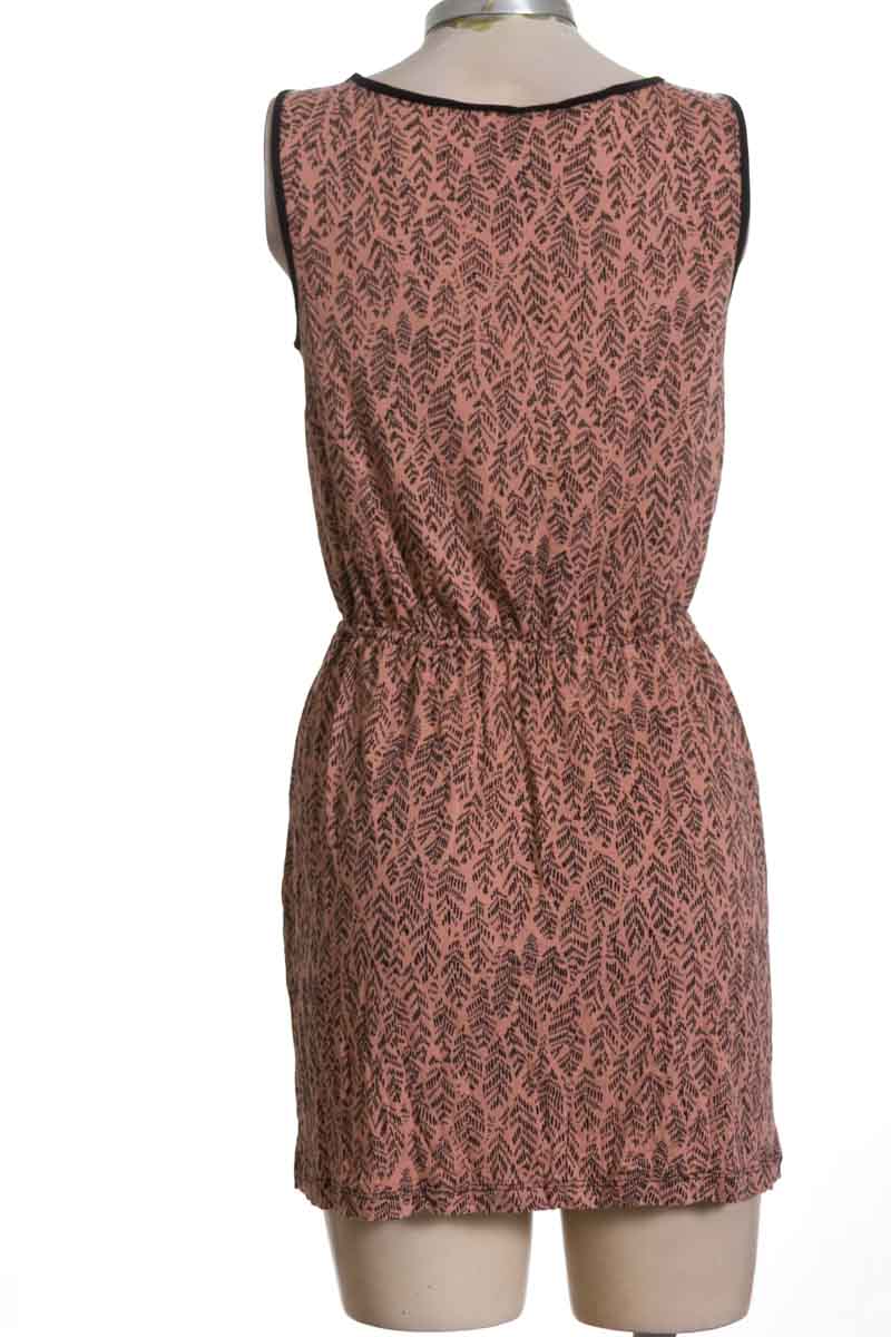 Vestido / Enterizo color Rosado - Ann Taylor